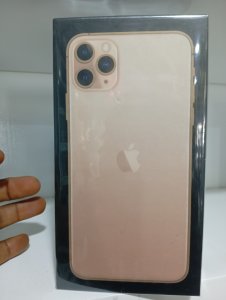 New iPhone 11 Pro Max, 64GB