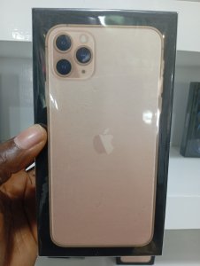 New iPhone 11 Pro Max, 256GB