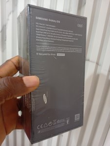 New Samsung Galaxy S10 128gb