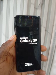 Samsung Galaxy S9 64GB, UK Used Phone