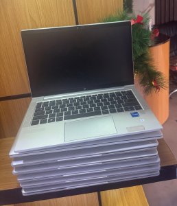 HP EliteBook 830 G8 Notebook PC, Intel Core i5 - 11th Gen, 8GB RAM, 256GB SSD NVMe.