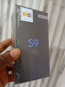 New Samsung Galaxy S9 64gb