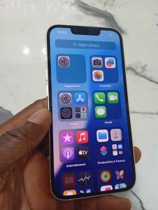 UK Used iPhone 13 128GB White